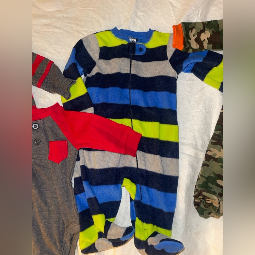 0-3 Months Garanimals Boys Bundle Bulk Onesies 4pc. - Picture 3 of 5